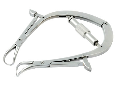 Jolls Thyroid Retractor